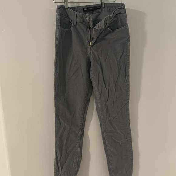 Vintage corduroy Levi’s high-rise - Picture 3 of 6